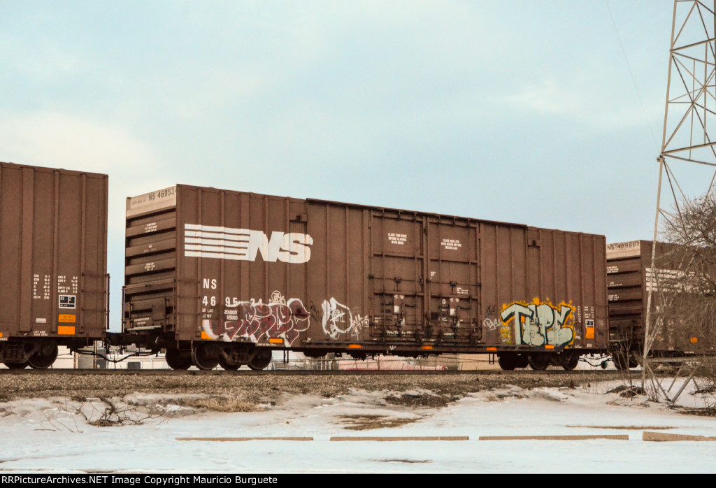 NS Box Car